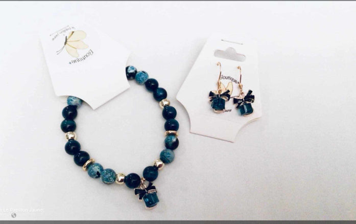 Boucles d’oreilles bleu intense
