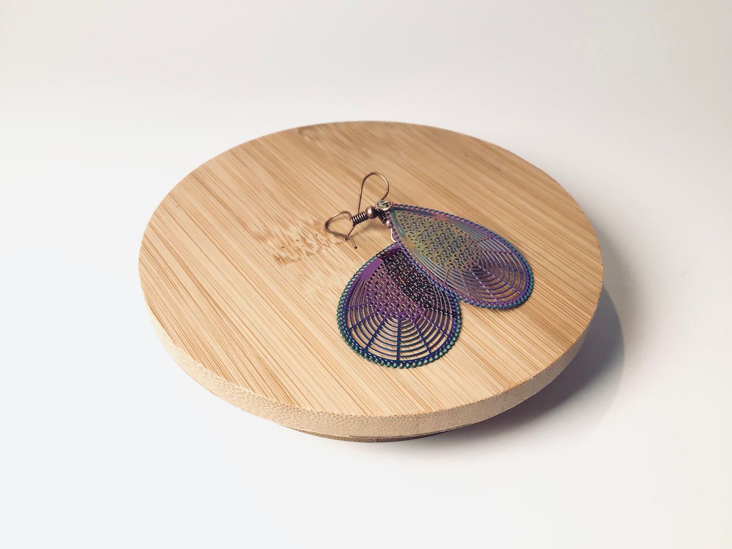 Boucles d’oreilles arc en ciel crochets bronzes
