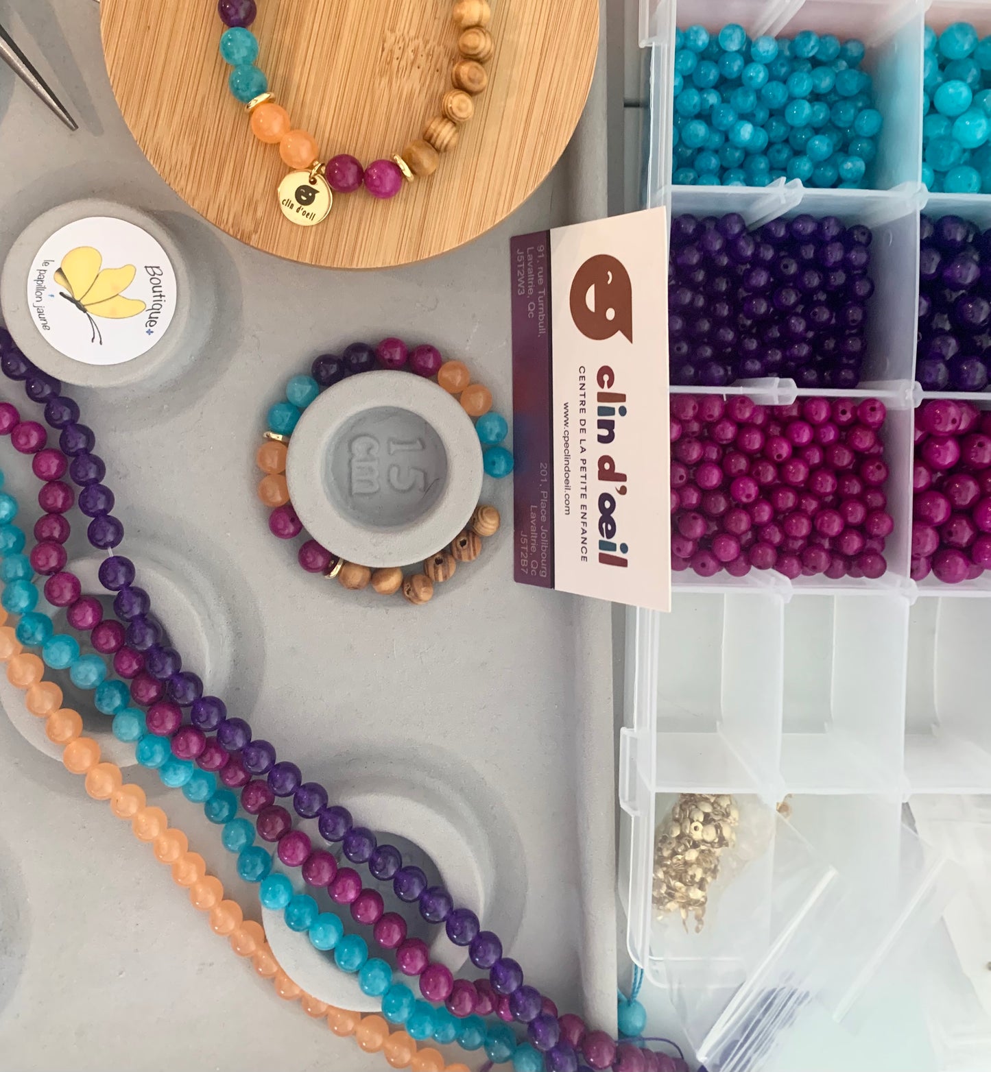 Bracelet Adulte Clin d’œil 💕🧡🩵💜 Coloré